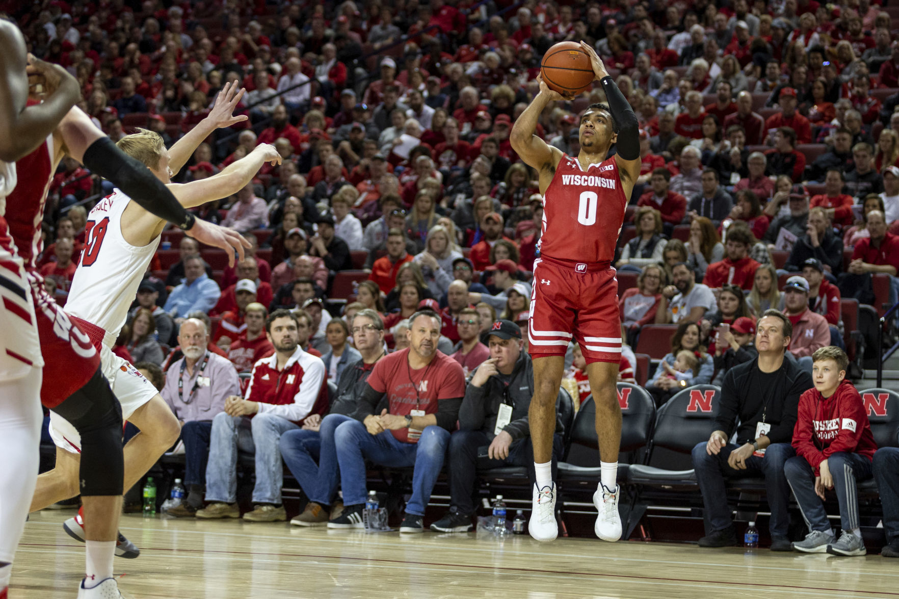 Badgers 81, Cornhuskers 64